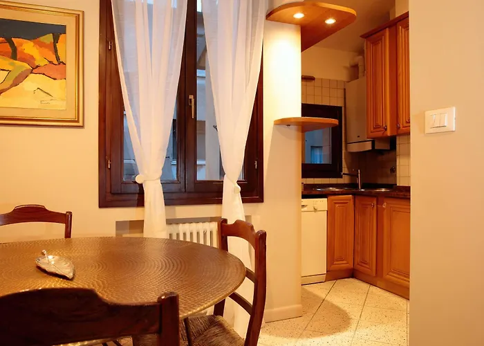 Saint Charles * Boloňa