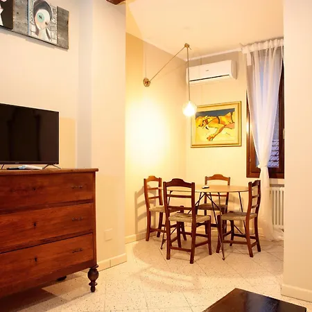 Saint Charles Apartment Bologna